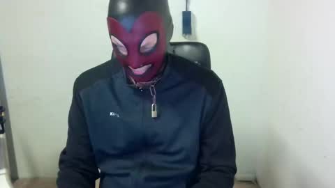 Snapshot of rem78a chatting on 12-16-25, 08:58 rem78a online show from 12-16-25, 08:58