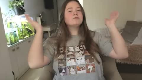 Snapshot of remirann_ chatting on 11-10-25, 12:26 Ann OF - remirann21 online show from 11-10-25, 12:26