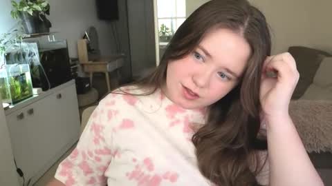 Snapshot of remirann_ chatting on 11-19-25, 11:32 Ann OF - remirann21 online show from 11-19-25, 11:32