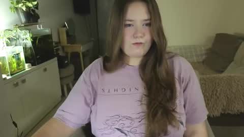 Snapshot of remirann_ chatting on 11-20-25, 03:23 Ann OF - remirann21 online show from 11-20-25, 03:23