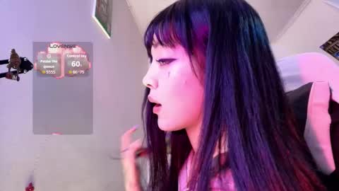 Snapshot of ren_yamashiro chatting on 10-14-25, 02:56 ren_yamashiro online show from 10-14-25, 02:56