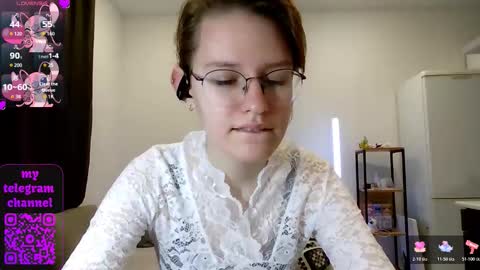 Claire online show from 03-21-26, 06:44