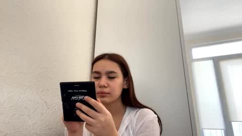 Snapshot of renaebobsin chatting on 03-08-26, 05:22 Katerina online show from 03-08-26, 05:22