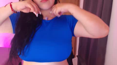 Snapshot of renata_ruiz chatting on 02-08-26, 03:21 online show from 02-08-26, 03:21