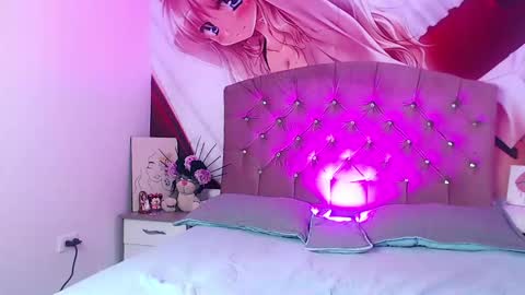 RENATA VALENTINA online show from 04-16-26, 08:37