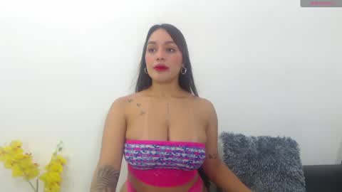 renatabrownn28 online show from 07-01-26, 03:08