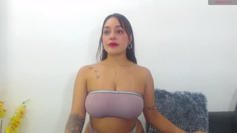renatabrownn28 online show from 07-04-26, 04:29
