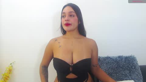 renatabrownn28 online show from 07-25-26, 07:17