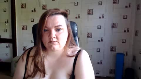 renataoia online show from 05-31-26, 01:29