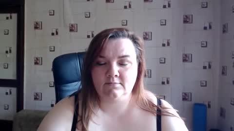 renataoia online show from 06-07-26, 12:42