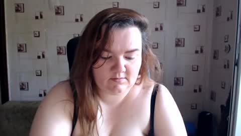 renataoia online show from 07-20-26, 11:23