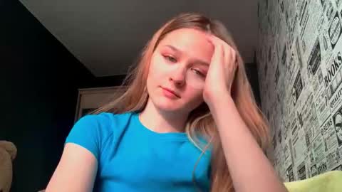 Sasha online show from 10-04-25, 04:43