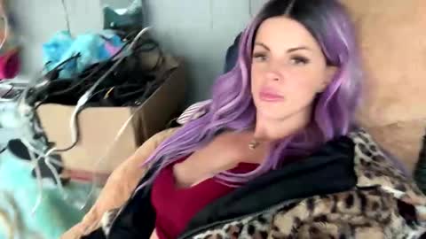 Snapshot of rene_heartz99 chatting on 12-06-24, 12:49 Naughty closet slut here to suck all your friends off online show from 12-06-24, 12:49