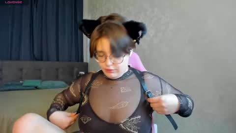 Snapshot of renee_turner chatting on 03-03-25, 08:16 renee_turner online show from 03-03-25, 08:16