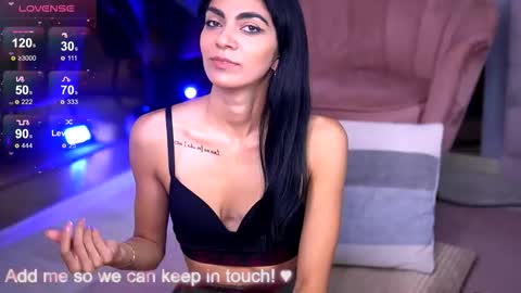 Rena online show from 10-20-25, 03:51