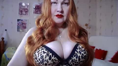Snapshot of renelce chatting on 02-22-25, 11:35 renelce online show from 02-22-25, 11:35