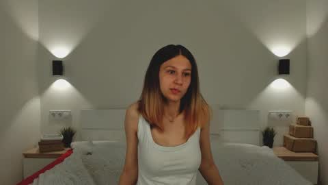 Christina online show from 05-18-26, 05:41