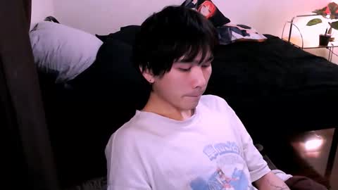 Snapshot of rennuts chatting on 11-22-25, 03:00 rennuts online show from 11-22-25, 03:00