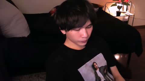 Snapshot of rennuts chatting on 11-26-25, 06:53 rennuts online show from 11-26-25, 06:53