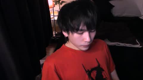 Snapshot of rennuts chatting on 12-14-25, 03:39 rennuts online show from 12-14-25, 03:39