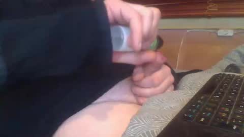 Snapshot of reodorfelgen chatting on 10-19-25, 09:37 Reodor online show from 10-19-25, 09:37