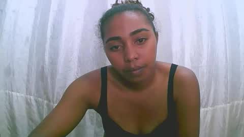 Snapshot of rephaleta chatting on 04-25-26, 10:18 Rephaleta online show from 04-25-26, 10:18