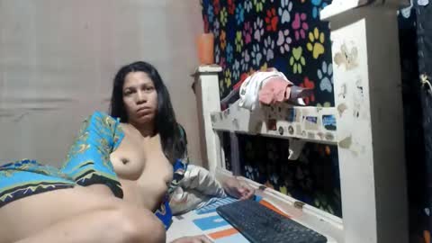 requenaelizabeth42 online show from 06-07-26, 01:32