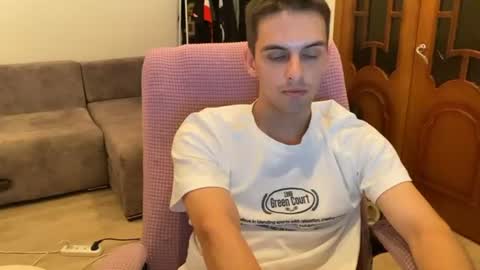 requiemshine online show from 07-08-26, 08:35