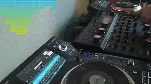 Snapshot of reticuli chatting on 05-26-26, 07:43 GearPorn online show from 05-26-26, 07:43