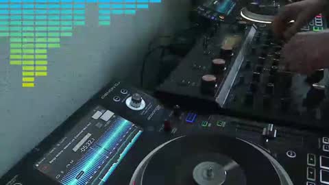 GearPorn online show from 06-12-26, 06:40