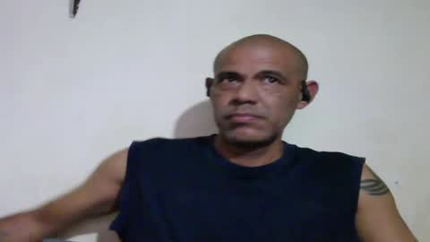 Snapshot of retlam37 chatting on 06-14-26, 03:30 Walter online show from 06-14-26, 03:30