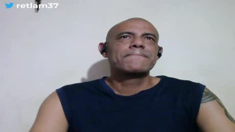 Snapshot of retlam37 chatting on 07-04-26, 04:18 Walter online show from 07-04-26, 04:18