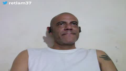 Snapshot of retlam37 chatting on 07-05-26, 04:19 Walter online show from 07-05-26, 04:19