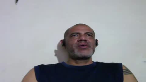 Snapshot of retlam37 chatting on 08-01-26, 05:40 Walter online show from 08-01-26, 05:40