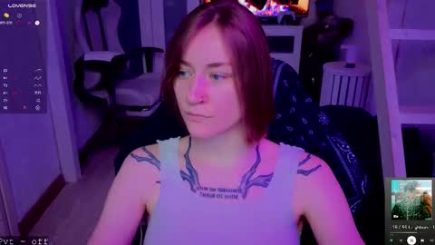 Rie online show from 11-12-25, 02:01