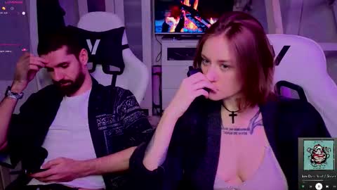 Snapshot of retromarie chatting on 11-23-25, 07:57 Rie online show from 11-23-25, 07:57