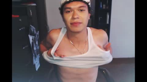 Snapshot of rexbunnybody chatting on 02-19-25, 07:38 Rex online show from 02-19-25, 07:38