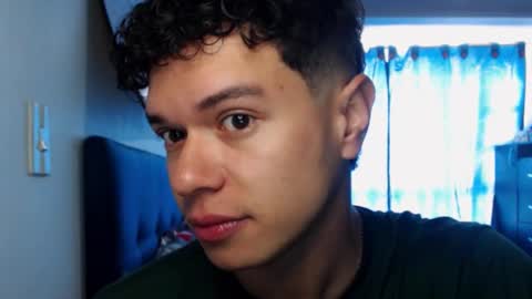 Snapshot of rexbunnybody chatting on 02-25-26, 02:37 Rex online show from 02-25-26, 02:37