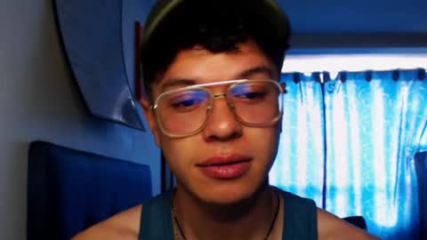 Snapshot of rexbunnybody chatting on 03-10-26, 02:33 Rex online show from 03-10-26, 02:33