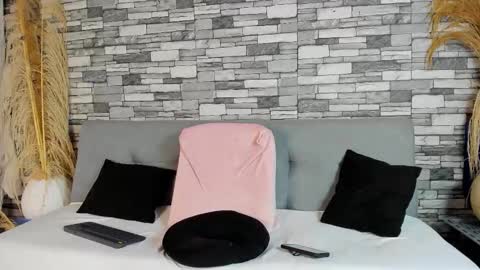 reymasterhot online show from 09-17-25, 12:23