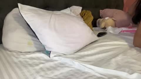 Snapshot of reyna77 chatting on 12-11-24, 03:05 reyna77 online show from 12-11-24, 03:05