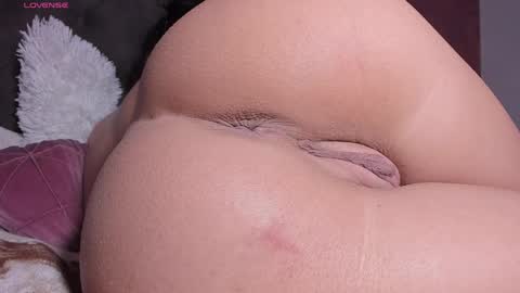 reyna77 online show from 05-24-26, 05:40