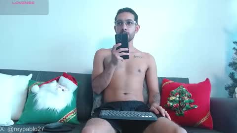 Snapshot of reypablo1 chatting on 12-17-25, 09:21 REY PABLO Independent online show from 12-17-25, 09:21