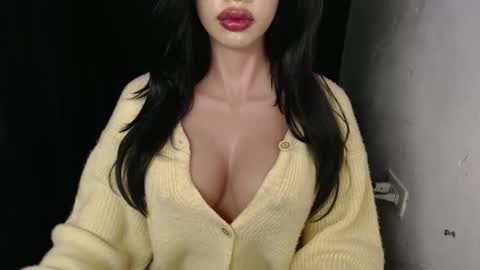 Lyn online show from 02-16-26, 08:43