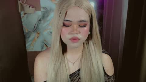        - mamerta online show from 06-25-26, 04:56