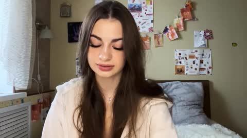 Anna online show from 10-25-25, 10:56