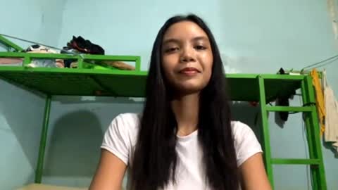 Snapshot of rhodawesterman chatting on 05-10-26, 02:22 Aria online show from 05-10-26, 02:22