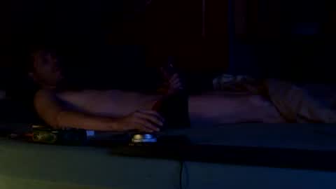 rhumgom40 online show from 12-18-24, 02:42