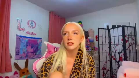 ria  online show from 06-22-26, 02:46