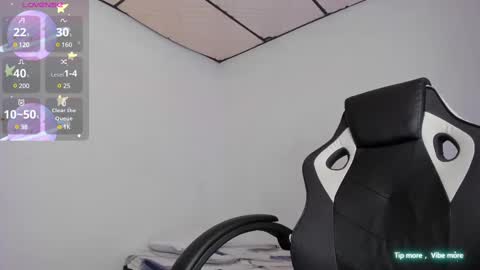 RianaK online show from 03-01-25, 09:48